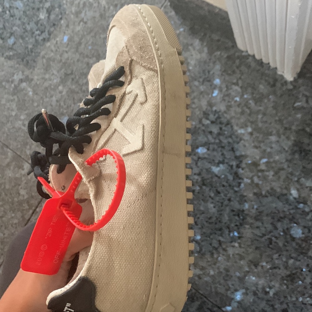 Women’s off white tennis sneakers - Picture 11 of 13